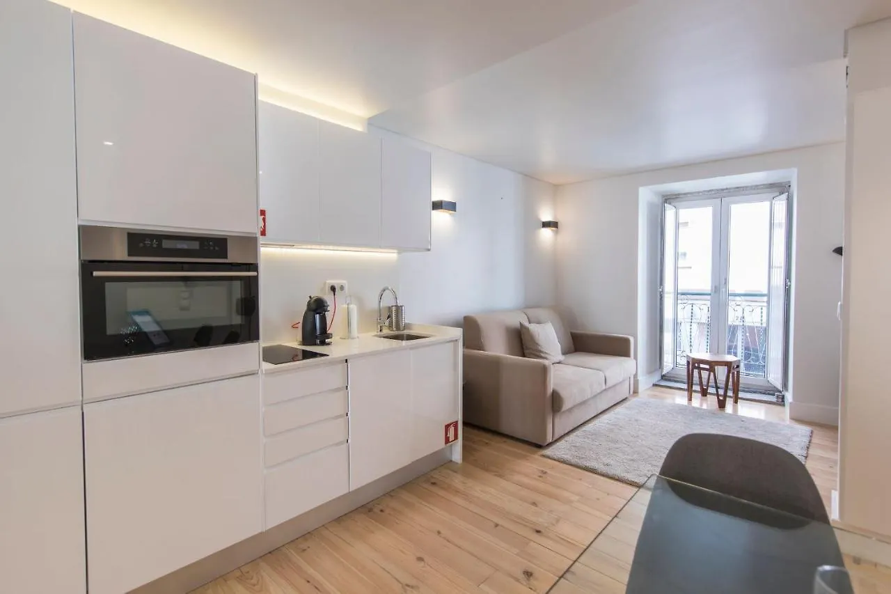 Lovelystay - Principe Real: Modern And Comfort! Lisboa Apartment