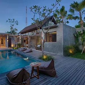  Villa Taman Dharmawangsa Indonesien